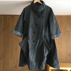 極美品 センソユニコ Senso unico 慈雨 ジウ　螺旋柄　コート　40のサムネイル
