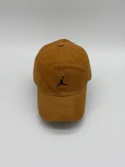 M-L NIKE ジョーダン キャメル ベースボールキャップ 帽子のサムネイル
