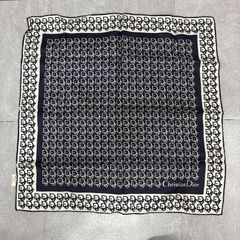 Christian Dior トロッター スカーフ 65 ネイビー ヴィンテージ - メルカリ