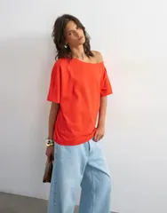 トップショップ レディース トップス Tシャツ Topshop fallen shoulder tshirt RED レッドのサムネイル