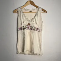 axes femme アクシーズファム 刺繍タンクトップ ノースリーブカットソー レース Vネック 花柄刺繍 フェミニン レイヤード インナー ベージュ サイズM NB243のサムネイル