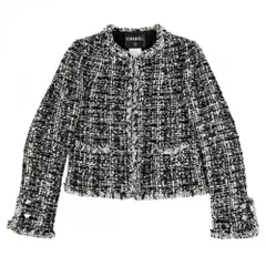 【大決算】 シャネル ノーカラージャケット レディース ツイード アウター アパレル スパンコール 服 CHANEL 34 ブラック 黒 ホワイト 白   【中古品】のサムネイル
