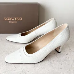 【未使用級】アキラ オーサキ エレガンス Akira Osaki Elegance パンプス スクエアトゥ ホワイト 白 総柄 エンボス チャンキーヒール 太ヒール ミドルヒール ブティックオーサキ 高級婦人靴 日本製 ビジネス フォーマルのサムネイル
