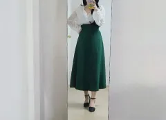 新品 センス オブ プレイ ス グリーン フレア ロング スカートのサムネイル