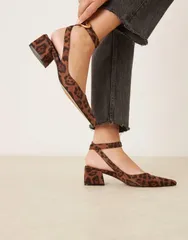 エイソス レディース シューズ ヒール スエード ASOS DESIGN Sienna mid block heel shoes in leopard suedette Leopard suedettのサムネイル
