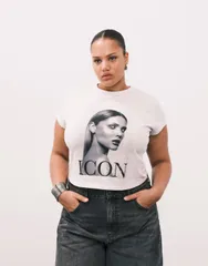エイソス レディース トップス Tシャツ グラフィック ASOS Curve ASOS DESIGN Curve baby tee with Icon magazine graphic in iceのサムネイル