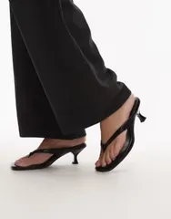 エイソス レディース シューズ サンダル ヒール ASOS DESIGN Wide Fit Havana flip flop kitten heel sandals Black ブラックのサムネイル