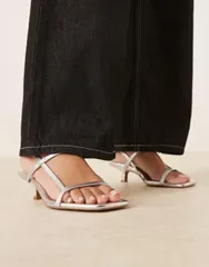エイソス レディース シューズ サンダル ミニ ヒール ASOS DESIGN Hop minimal kitten heel sandalsILVER シルバーのサムネイル