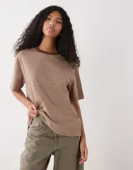 モンキ レディース トップス Tシャツ Monki short sleeve Tshirt in tonal brown stripe Tonal brown stripe ブラウンのサムネイル