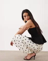 エイソス レディース トップス シャツ クレープ ASOS DESIGN bonded crepe wiggle frontop with double strap detailing Black ブのサムネイル