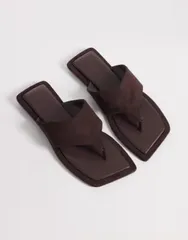 エイソス レディース シューズ サンダル ASOS DESIGN Feline square angled toe sandals in chocolate Choc チョコレートのサムネイル