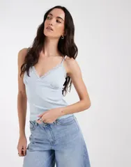 エイソス レディース トップス シャツ Vネック コントラスト レース ASOS DESIGN contrast lace detail v neck camin baby blue ブルーのサムネイル