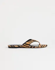 トップショップ レディース シューズ サンダル プリント レザー Topshop Sisi flip flops in tiger print hairon realeather Zebra アニマルのサムネイル