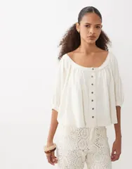 エイソス レディース トップス Tシャツ ASOS DESIGN button up blouson sleeve broderie top in cream クリームのサムネイル