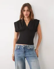 エイソス レディース トップス Tシャツ ASOS DESIGN batwing sleeve with plunge neck top Black ブラックのサムネイル