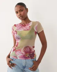 エイソス レディース トップス シャツ フラワー柄 メッシュ シアー フラワー ASOS DESIGN sheer mesh baby tee floral Green floral グリーンのサムネイル