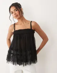 エイソス レディース トップス シャツ ティアード フリル ASOS DESIGN tie red textu red cami with ruffles Black ブラックのサムネイル