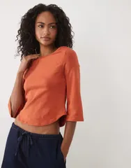エイソス レディース トップス Tシャツ ASOS DESIGN 34 sleeve top with boat neck in rust ラストのサムネイル