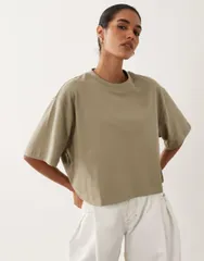 エイソス レディース トップス Tシャツ クロップド ASOS DESIGN boxy cropped Tshirt Khaki カーキのサムネイル