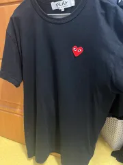コム・デ・ギャルソン XXL (2XL) レッドワッペン 半袖Tシャツ 正規品のサムネイル
