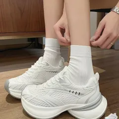厚底スニーカー軽量メッシュスニーカー美脚 レディース ボリュームソール テック系シルバースニーカーレースアップ メタリックシューズ スポーティー 大人カジュアル靴 モード系スニーカー 蒸れない靴疲れない 楽ちんシューズ通気のサムネイル