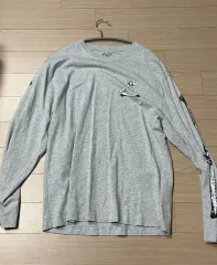 パレス トライブン ロングスリーブ グレーのサムネイル