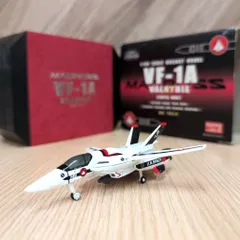 【彦】童友社 1/144 VF-1A バルキリー ファイター マクロス ダイキャストモデル DOYUSHA MACROSS VALKYRIE 河森正治 監修 可変翼 戦闘機 模型 玩具 当時物 レア 超時空要塞マクロス 破損あり 現状品【5219SY】H1のサムネイル