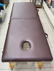 【中古】BEAUTYGRAGE ビューティーガレージ 約横67cm×縦186cm×高さ55cm 折りたたみ エステベッド　マッサージベッド 簡易ベット ベッド 持ち運び可能のサムネイル