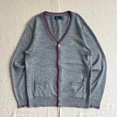 希少モデル　archive　FRED PERRY　フレッドペリー　ボタン留め　薄手ニット　Vネック短丈カーディガン　ワンポイント・蛍光黄緑月桂樹ロゴ刺繍　グレー　前立て・袖口配色ライン　M　Y2K　C-BOY　アメカジ　v-neck knit cardiganのサムネイル