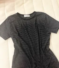 半袖Tシャツ安く出品のサムネイル