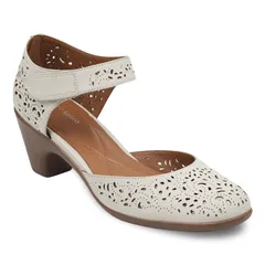 イージースピリット レディース シューズ パンプス レザー Easy Spirit Cindie Womens Perforated Leather Pumps Ivory アイボリーのサムネイル