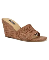 ナインウェスト レディース シューズ スリッポン・ローファー サンダル Nine West Womens Nimma Woven SlipOn Wedge Sandals Brown ブラウンのサムネイル
