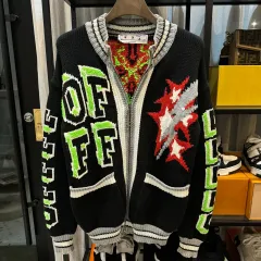 正規品/Sサイズ オフホワイト ニット ジップアップのサムネイル