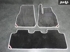 【美品！ 即発送！】テスラ・モデルY YL1YT/YL3YT/YL3YPT フロアマット T-ART フロアカーペット 前後 1台分のサムネイル