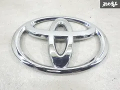 トヨタ 純正 70系 200系 ランドクルーザー ランクル フロントパネル ラジエータグリル エンブレム 90975-02067 即納 棚9-4-Fのサムネイル