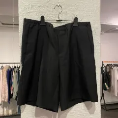 Acne Studios アクネストゥディオズ オーバーサイズ ハーフパンツのサムネイル