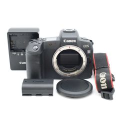 シャッター回数4000回以下！★美品★CANON EOS R10+RF-S 18-150mm デジカメ 動作確認済み #89006 シャッター回数4000回以下！☆美品☆CANON EOS R10+RF-S 18-150mm
