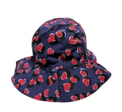 新品同様 グッチ キッズ ハート柄 キャップ 帽子 ＃53 ネイビー×レッド×ホワイト コットン素材 紺色 ハートデザイン ハット 日焼け防止 子供用 チャイルド  男女兼用 可愛いデザイン GUCCI のサムネイル