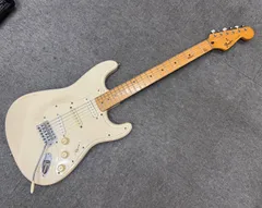 Fender MEXICO （ フェンダー メキシコ ）／ STANDARD STRATOCASTER. スタンダード ストラトキャスター 1996年製 ホワイト 中古品のサムネイル