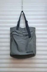 マンダリナダック> 軽量トートバッグ/ショルダーバッグ (258千円)のサムネイル