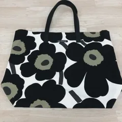 美品 marimekko/マリメッコ トートバッグ ウニッコ柄 花柄 キャンバス ブラック/ホワイト/カーキ系 レディース[OE00151]のサムネイル