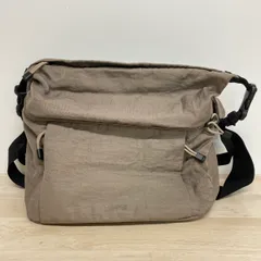 美品 CAMPER/カンペール ショルダーバッグ メッセンジャーバッグ グレージュ系/カーキ系 ロゴ入り フラップ式[OA05511]のサムネイル