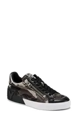 ダナ キャラン ニューヨーク レディース シューズ スニーカー DKNY Mei Crystal Stud Sneaker Green Multi Black ブラックのサムネイル