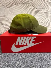 ナイキ 녹타 ベースボールキャップ 帽子 M/L (58サイズ) オリーブのサムネイル