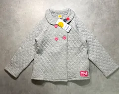 【新品タグ付】moujonjon ムージョンジョン キルトジャケット グレー 130 綿100% 襟花刺繍 ダブルボタン 丸高衣料のサムネイル