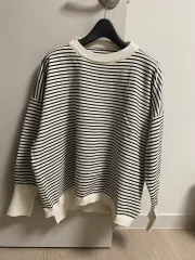 ストライプ ニット Tシャツのサムネイル