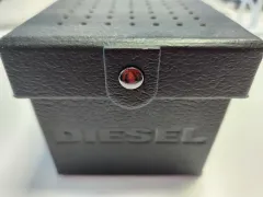 DIESEL メンズ 時計のサムネイル