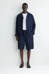COS デニムショーツ サイズ50のサムネイル