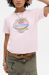 アーバンアウトフィッターズ レディース トップス シャツ グラフィック BDG Urban Outfitters Italian Graphic Tee PINK ピンクのサムネイル