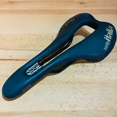 【即発送】 DAVOS × Selle Italia SLR TM SUPERFLOW サドル 210g セライタリア ダボス ヌバックレザー グラベル ロード クリーニング済のサムネイル